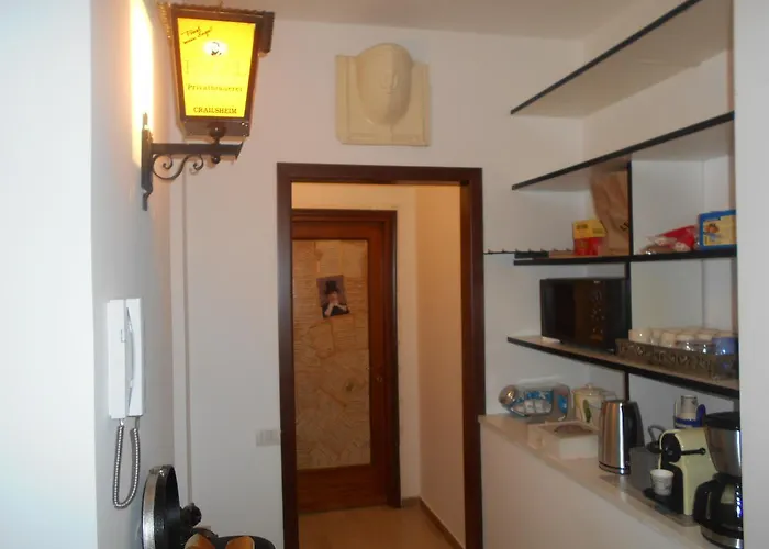 La Maison Des Artistes בית הארחה