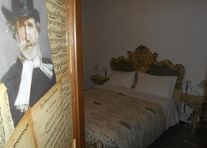 בית הארחה La Maison Des Artistes ברגמו