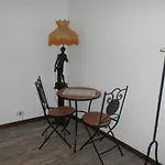 La Maison Des Artistes