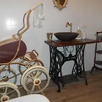 La Maison Des Artistes Pensionat 2*
