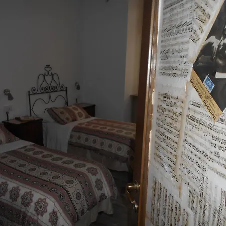 La Maison Des Artistes 2*