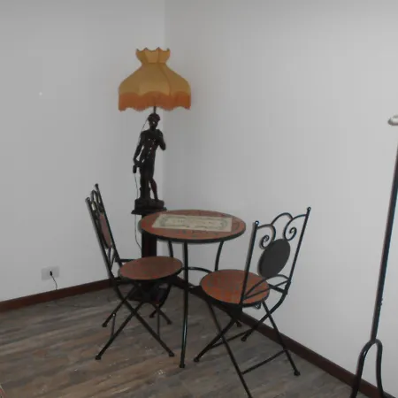 La Maison Des Artistes