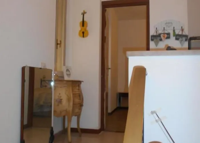 ゲストハウス La Maison Des Artistes ベルガモ