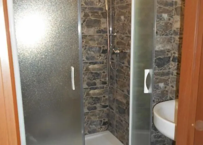 ゲストハウス La Maison Des Artistes