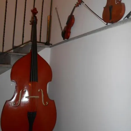 La Maison Des Artistes ברגמו