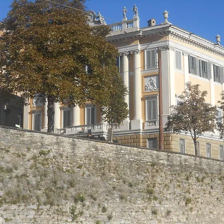 La Maison Des Artistes Pensionat
