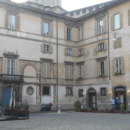 La Maison Des Artistes Pensionat